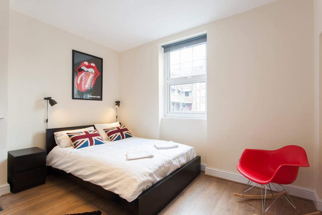 Monopoly Accommodations London Room photo